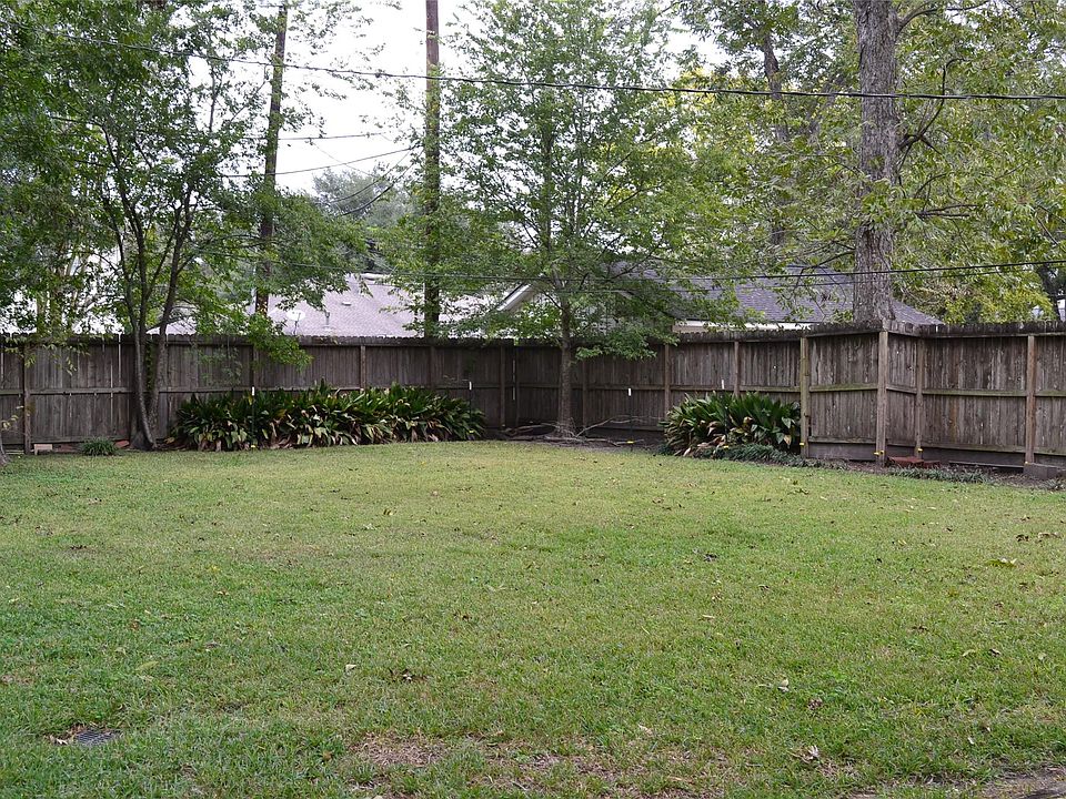 2nd image of 8702 Westview Dr
