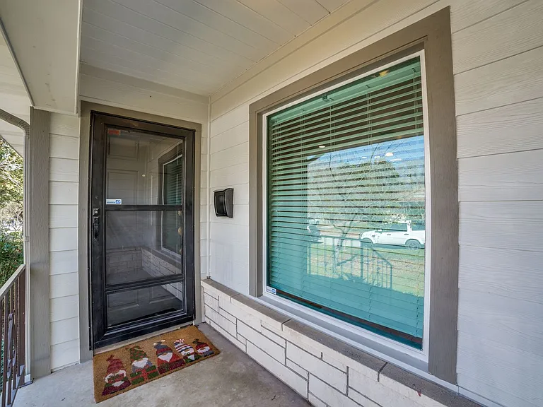 244 Halcyon Pl — Photo 3