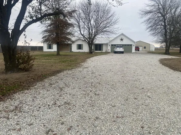 11258 Maple Grove Ln, Trumann, AR 72472