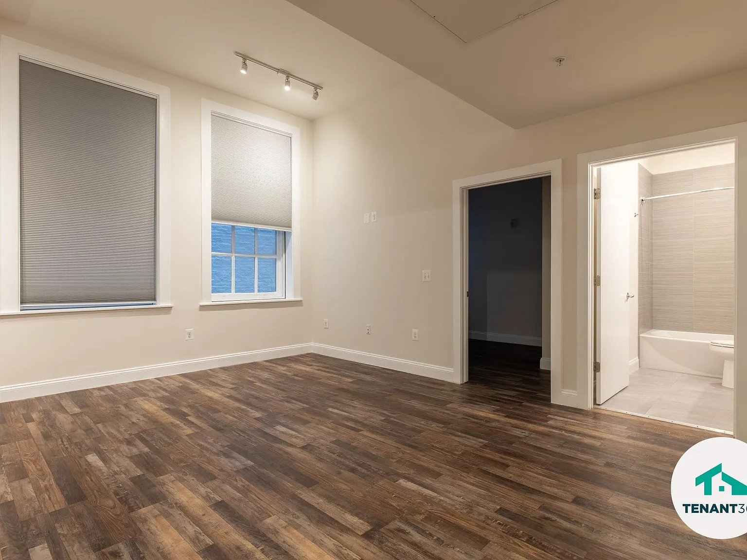 1 bed, 550 sqft, $1,500 — Photo 3