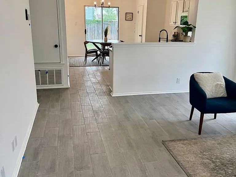 14400 Sandifer St — Photo 5