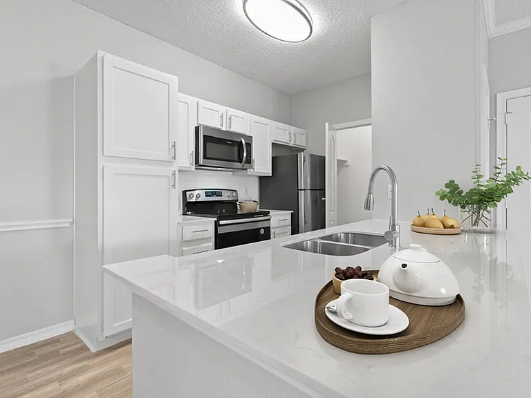 Estates at Las Colinas - U Renovation