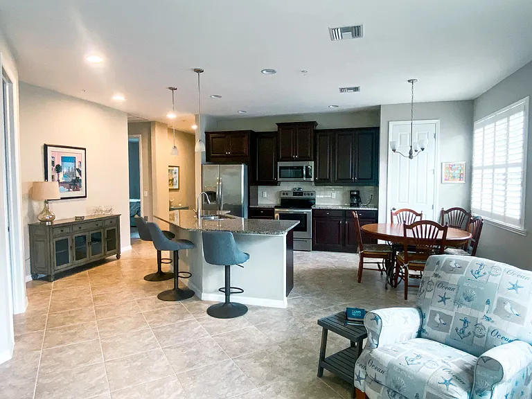 26115 Palace Ln — Photo 6