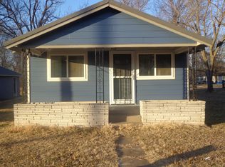 404 W 1st St, Baxter Springs, KS 66713