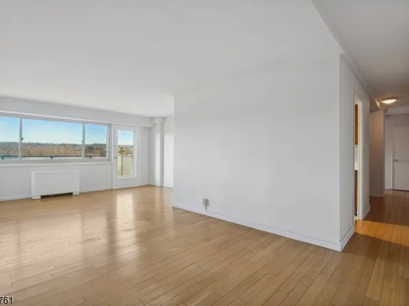 377 South Harrison St 7G #7G, East Orange City, NJ 07018