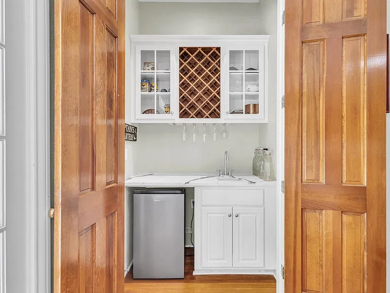 4 Twin Circle Dr — Photo 11