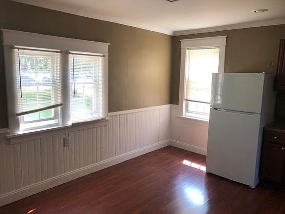 3rd image of 3301 Brandes St Floor 1
