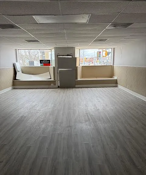 945 N Memorial Dr #1 — Photo 15