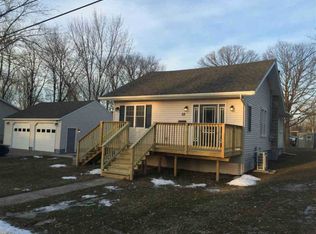 52 New York Ave, Rensselaer, NY 12144