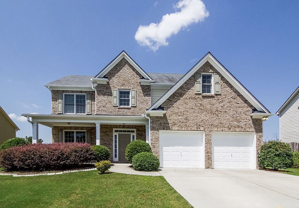 1st image of 2400 Chandler Grove Dr