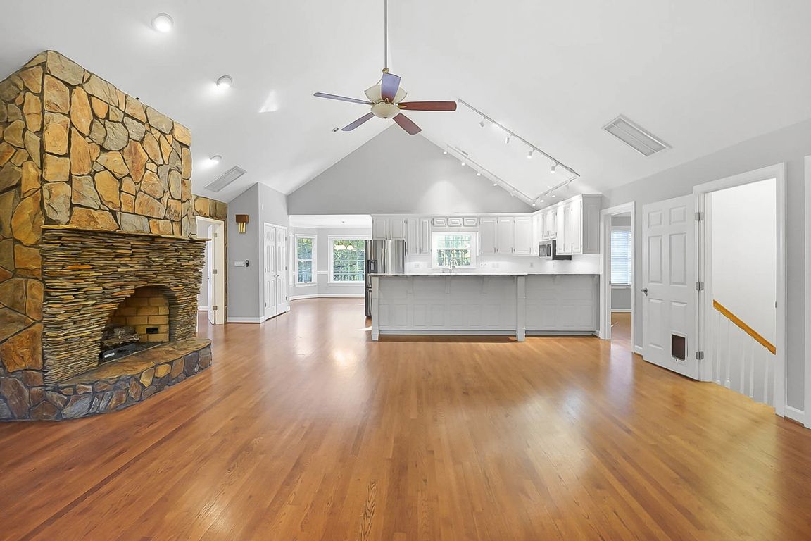 next background image