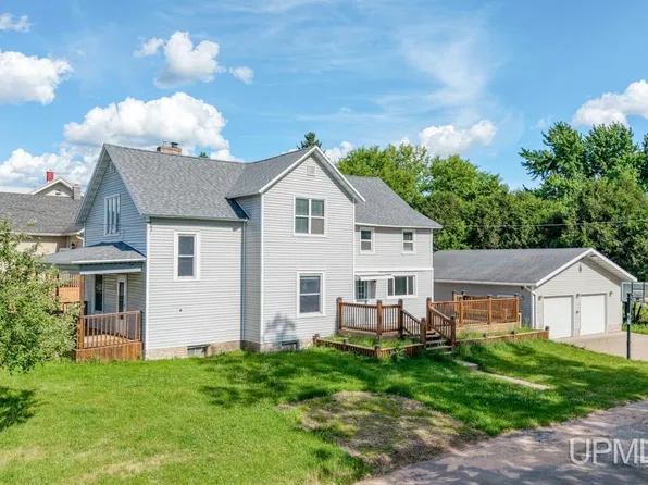 601 E Margaret St, Iron Mountain, MI 49801