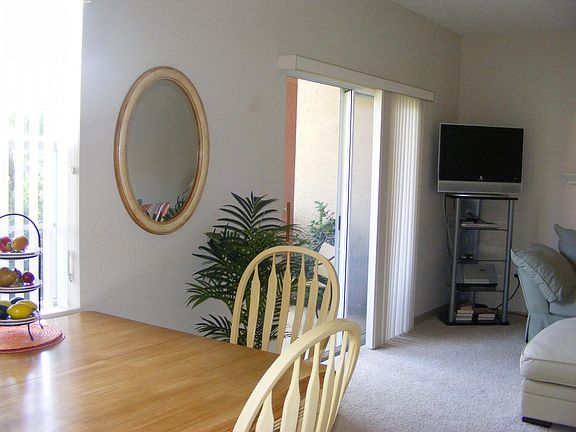 4th image of 15585 Ocean Walk Cir