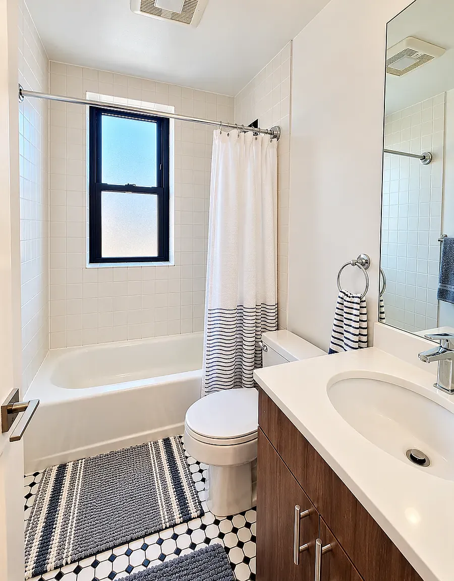 2 bed, 719 sqft, $3,200 — Photo 4