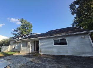 2900 Noble Ct, Lawrenceville, GA 30044