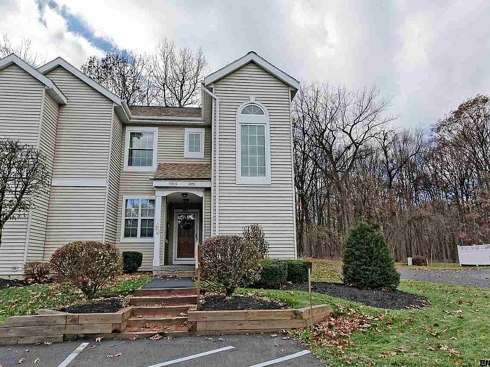 1st image of 5205 Forest Point Dr S