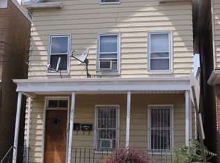 211 Centre St, Elizabeth, NJ 07202