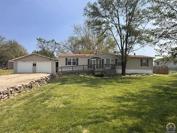 500 Sycamore St, Cottonwood Falls, KS 66845