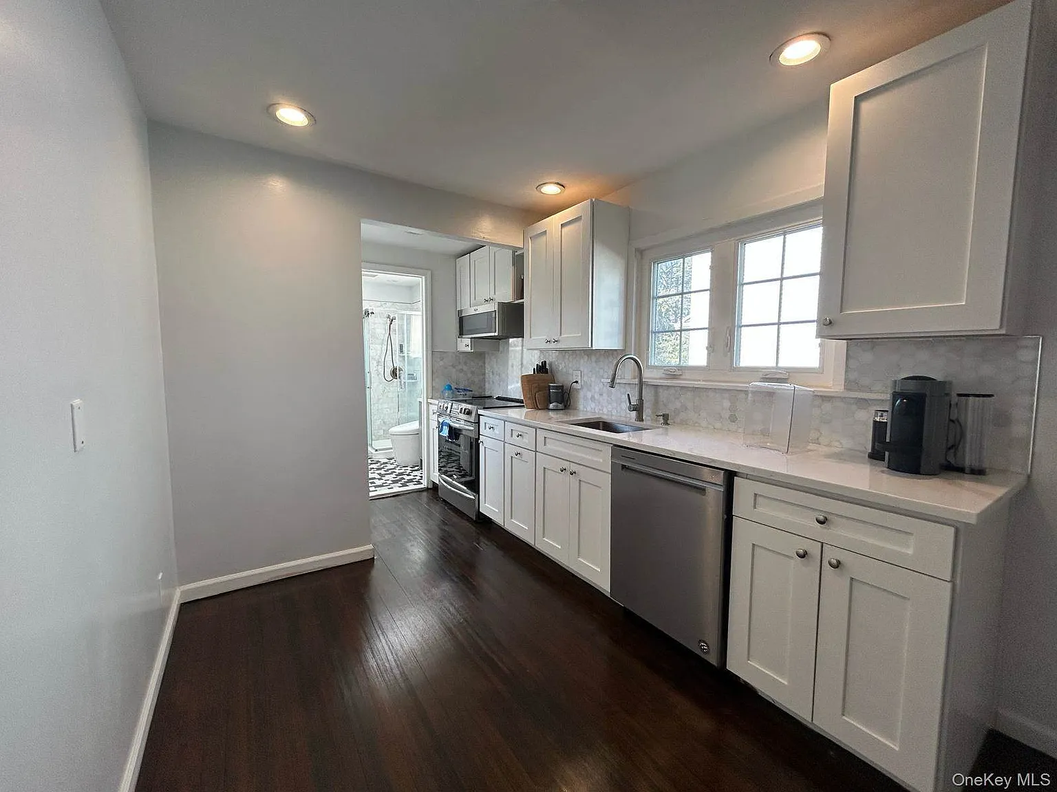 3 bed, 1200 sqft, $4,750 — Photo 4