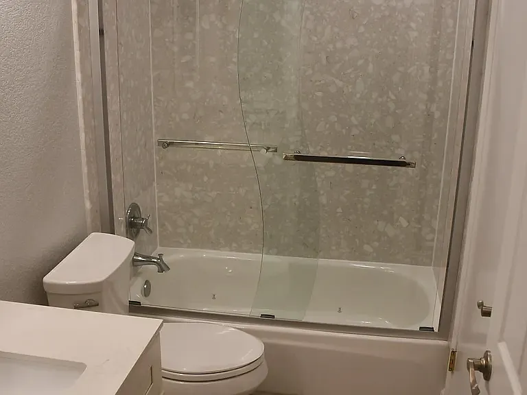 211 Compton Cir #B — Photo 5