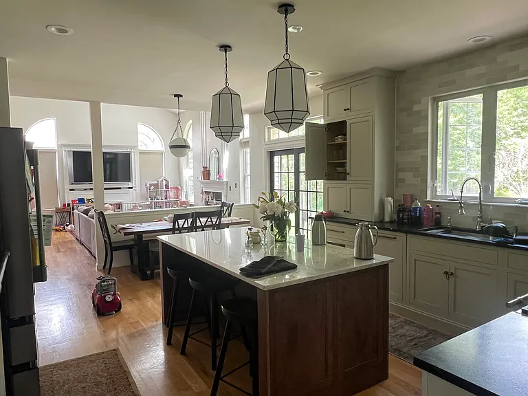 34 Margaret Dr — Photo 12