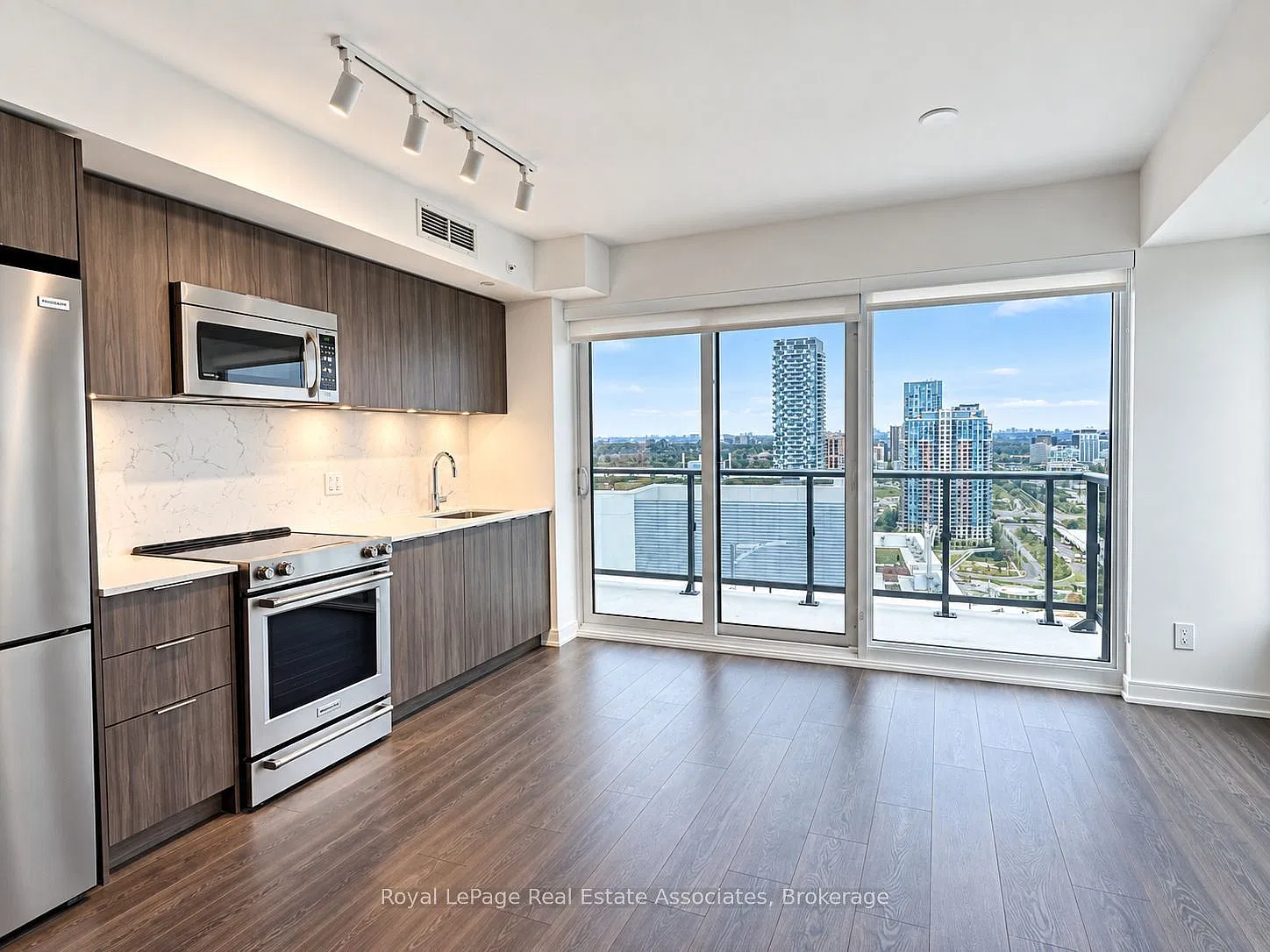 2 bed, $2,230 — Photo 3