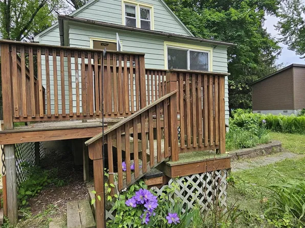 118 Artist Ln, East Freedom, PA 16637