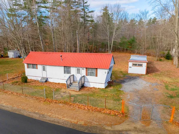 26 Flat Rock Bridge Road, Rochester, NH 03868