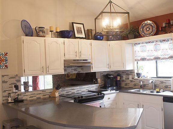 5th image of 2185 Lassen Ct