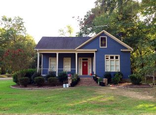 1036 Eighth St, Wesson, MS 39191