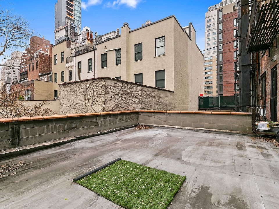 2nd image of 1169 2nd Ave APT 2N