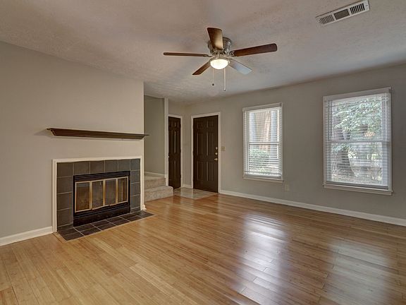 4th image of 4133 Paddington Dr