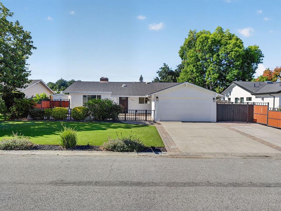 1st image of 18397 Swarthmore Dr