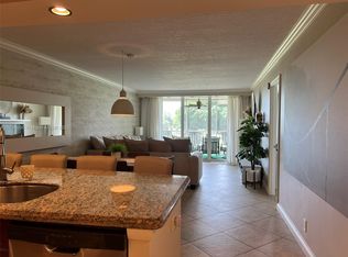 2601 S Course Dr APT 304, Pompano Beach, FL 33069