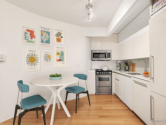 2nd image of 51 E 131st St #1A
