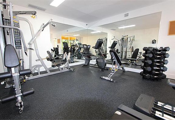 2nd image of 4550 NW 9th St APT 611E