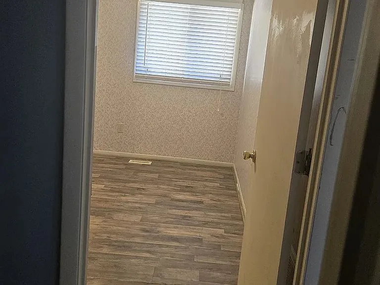 3046 Laurel Springs Dr — Photo 18