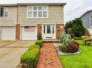 87 Ladd Ave, Staten Island, NY 10312