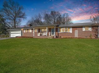 106 Nelson Dr, Elizabethton, TN 37643