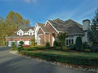 18122 NE 116th St, Redmond, WA 98052