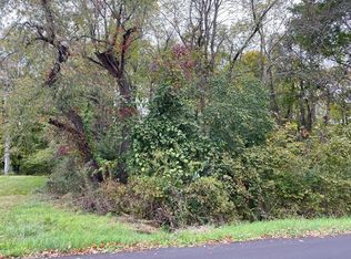 Davidson St, Mansfield, OH 44907