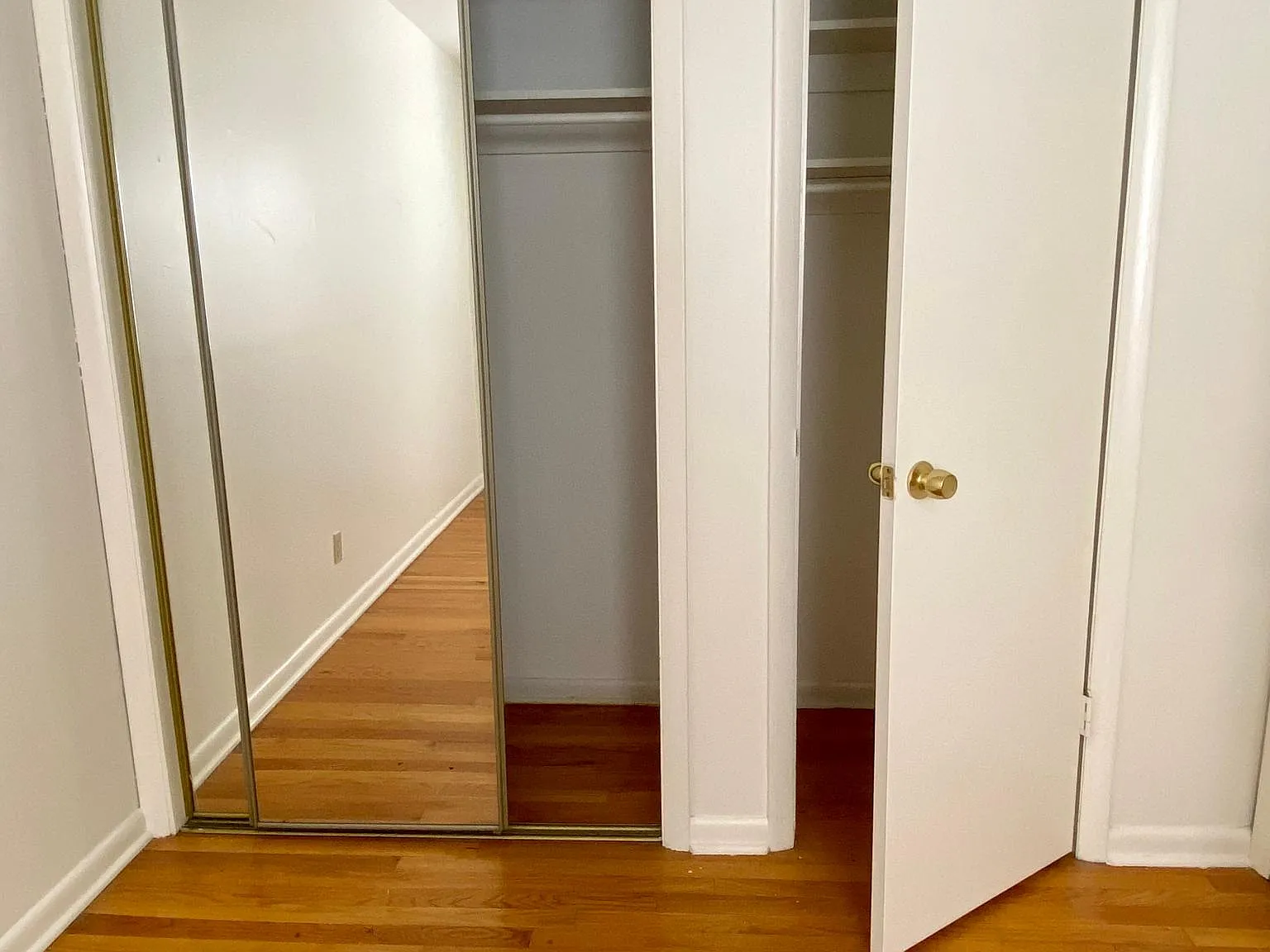 4205 Harrison St — Photo 4
