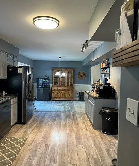 5 Knox Ct — Photo 2