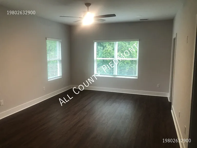 3217 Credenza Rd — Photo 8
