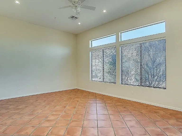 42020 N Moss Springs Rd — Photo 11