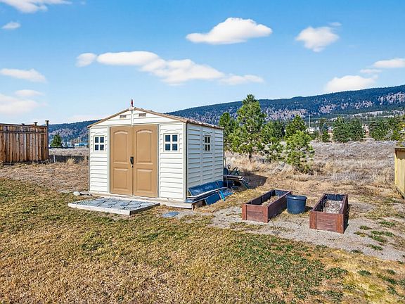 3rd image of 2573 Spring Bank Ave