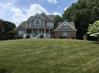 3 Watch Hill Rd, Berlin, CT 06037