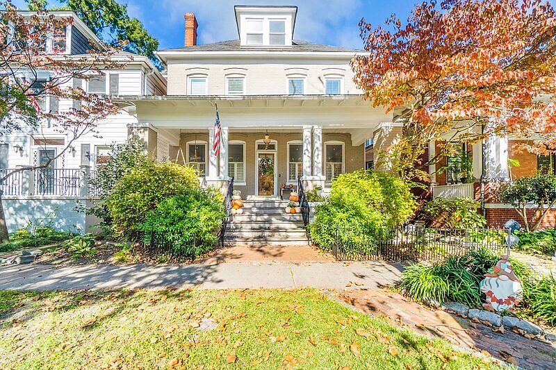 1st image of 712 Maury Ave