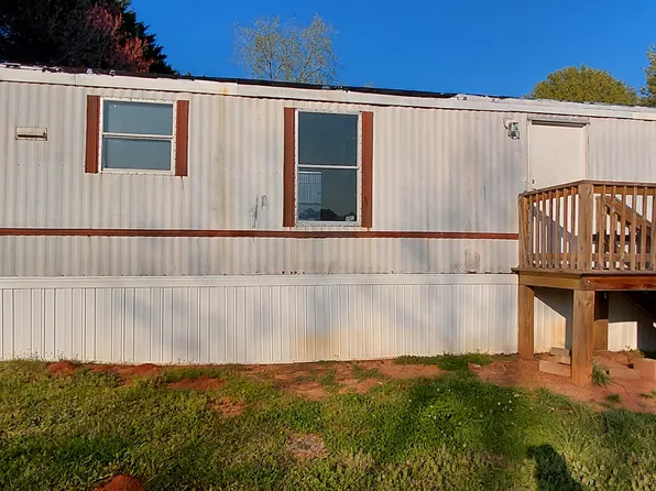 200 Deer Park Dr Lot 4, Seneca, SC 29672