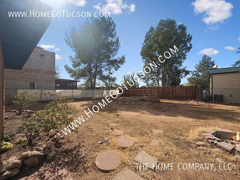 5123 Paseo Las Palmas — Photo 30